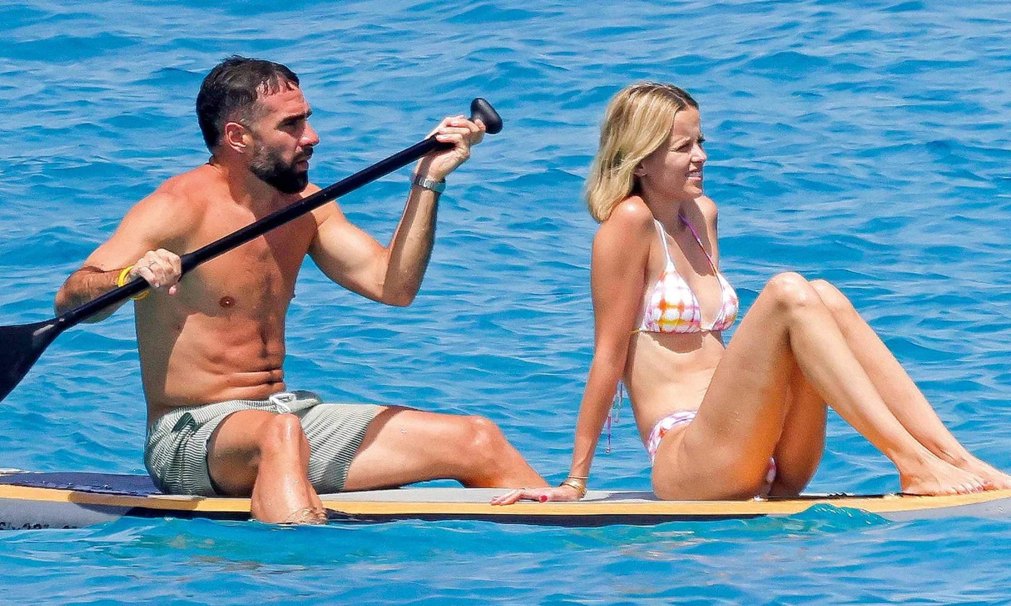 Carvajal opta por Llanes para pasar sus vacaciones junto a su familia