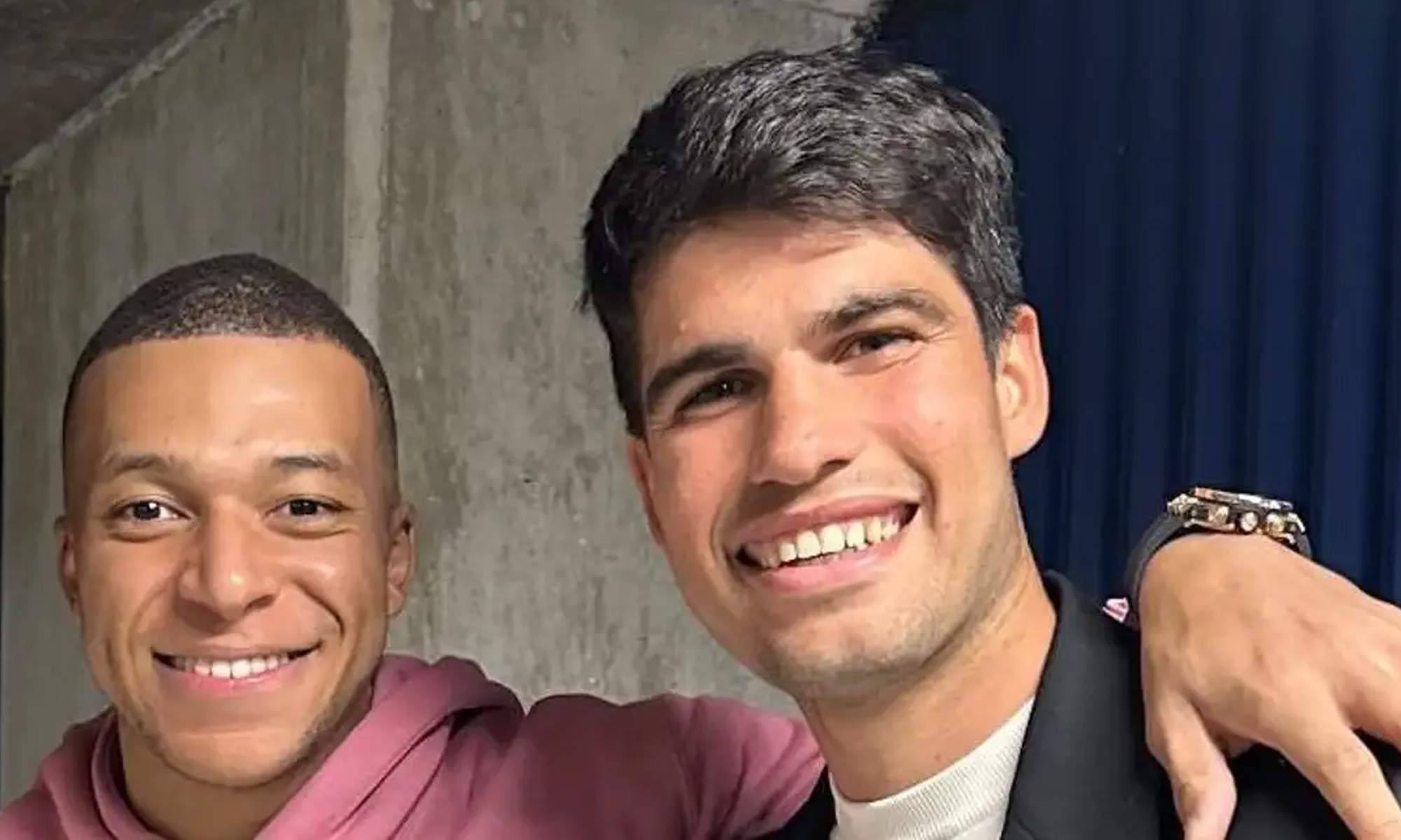 Kylian Mbappé y Carlos Alcaraz en una foto.