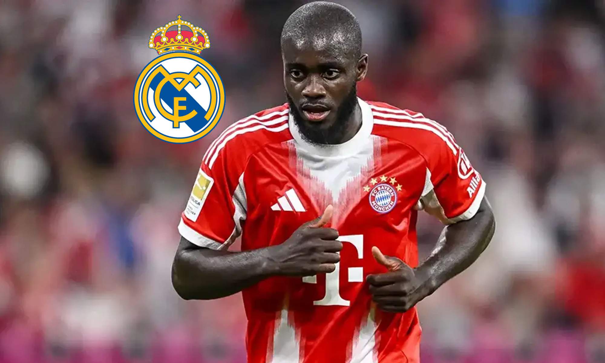 Upamecano jugando un partido con el Bayern Múnich y el escudo del Real Madrid.