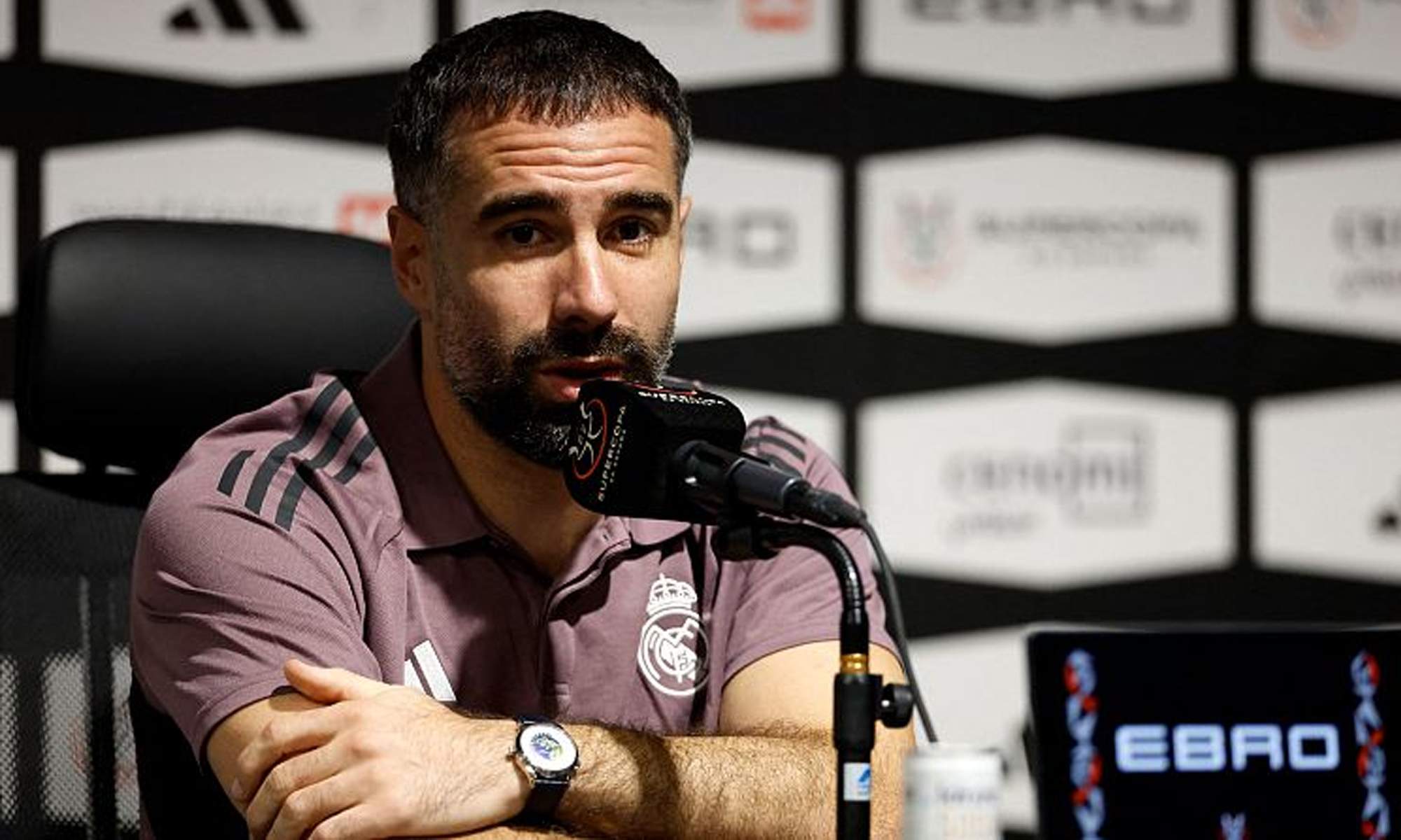 Dani Carvajal en una rueda de prensa del Real Madrid.