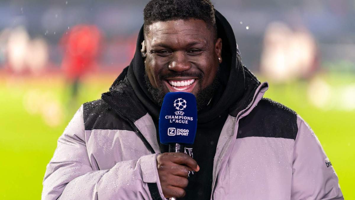 Drenthe comentando un partido de la Champions League.