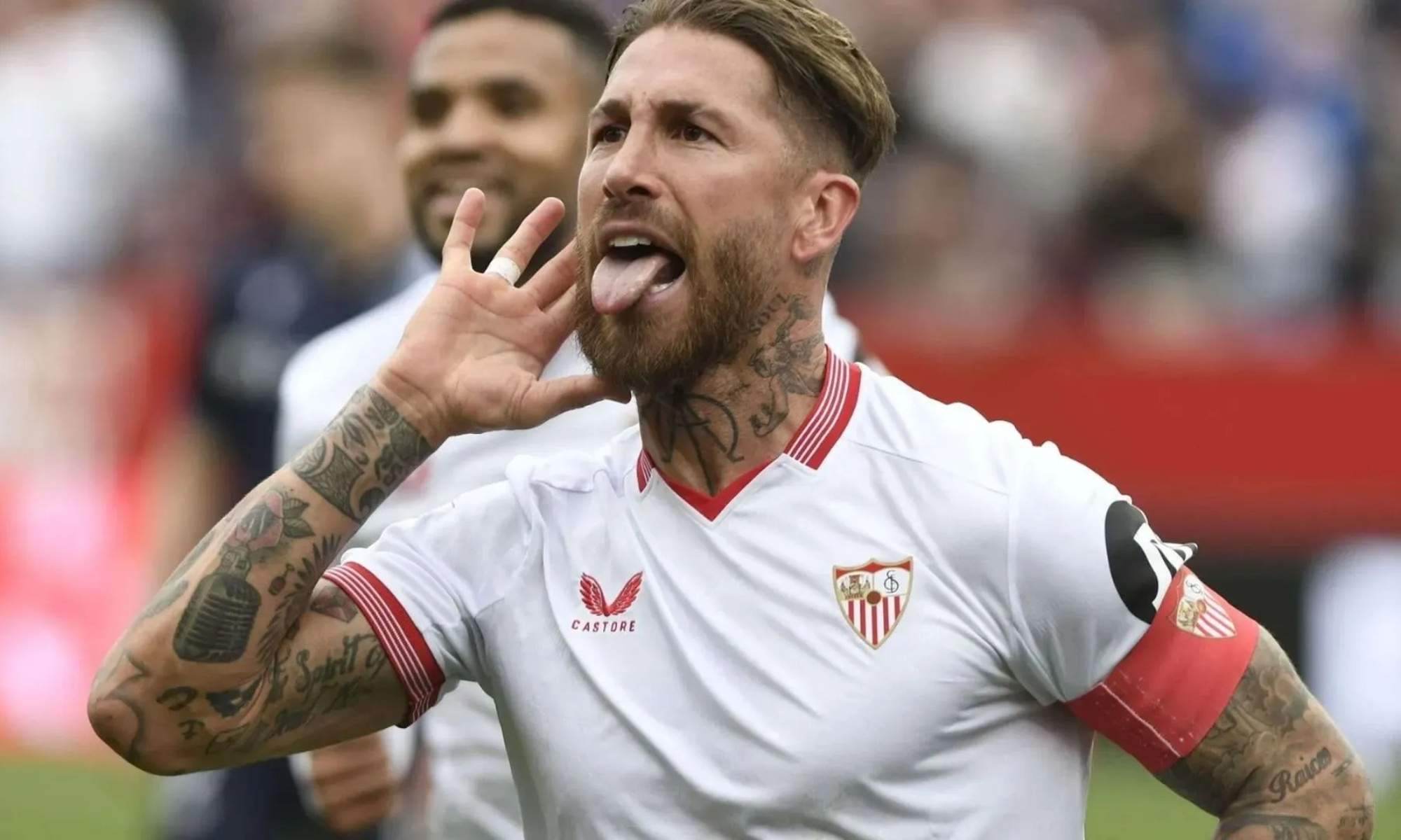 Sergio Ramos, de comprar el Sevilla a volver a jugar con el primer equipo con 39 años: "En las conversaciones se ha planteado la posibilidad" Sergio Ramos, de comprar el Sevilla a volver a jugar con el primer equipo con 39 años: "En las conversaciones se ha planteado la posibilidad"