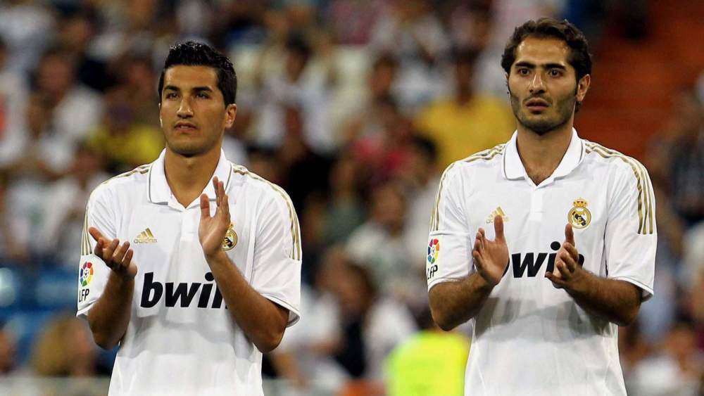 Nuri Sahin y Hamit Altintop, en un partido con el Real Madrid en 2012.