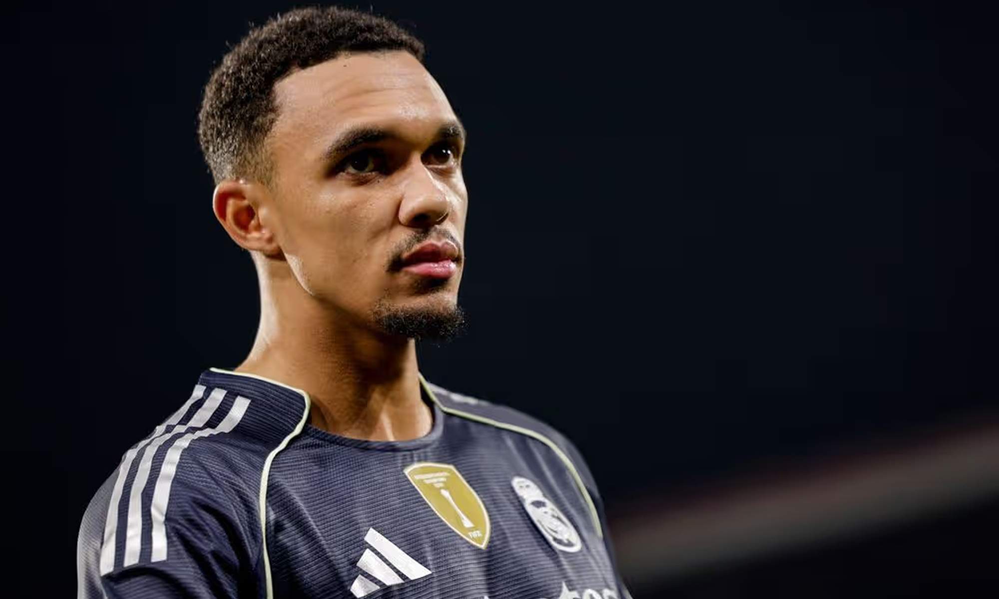 Trent Alexander-Arnold jugando con el Real Madrid.