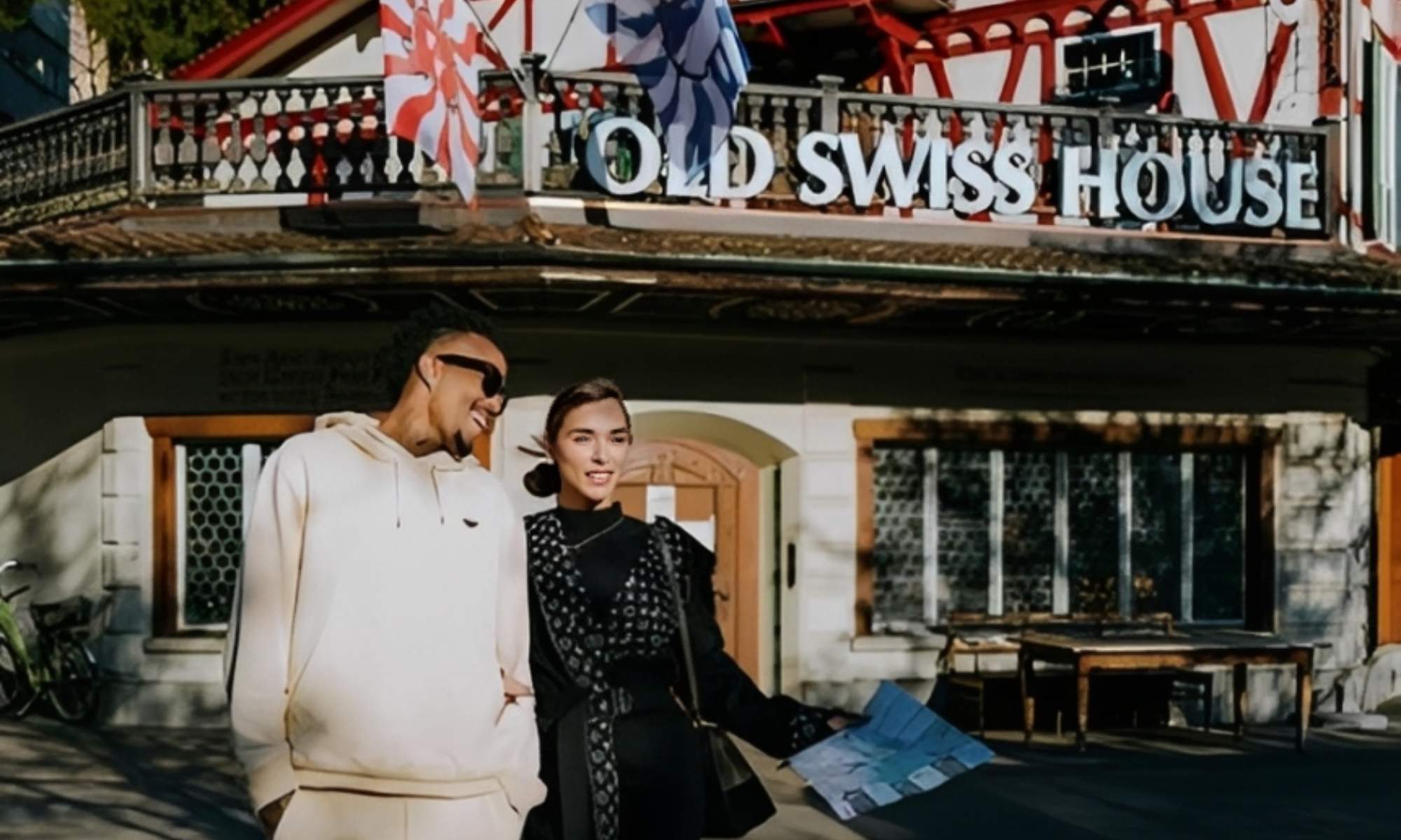 Militao disfruta de unos días en Suiza junto a su mujer: este es su restaurante favorito