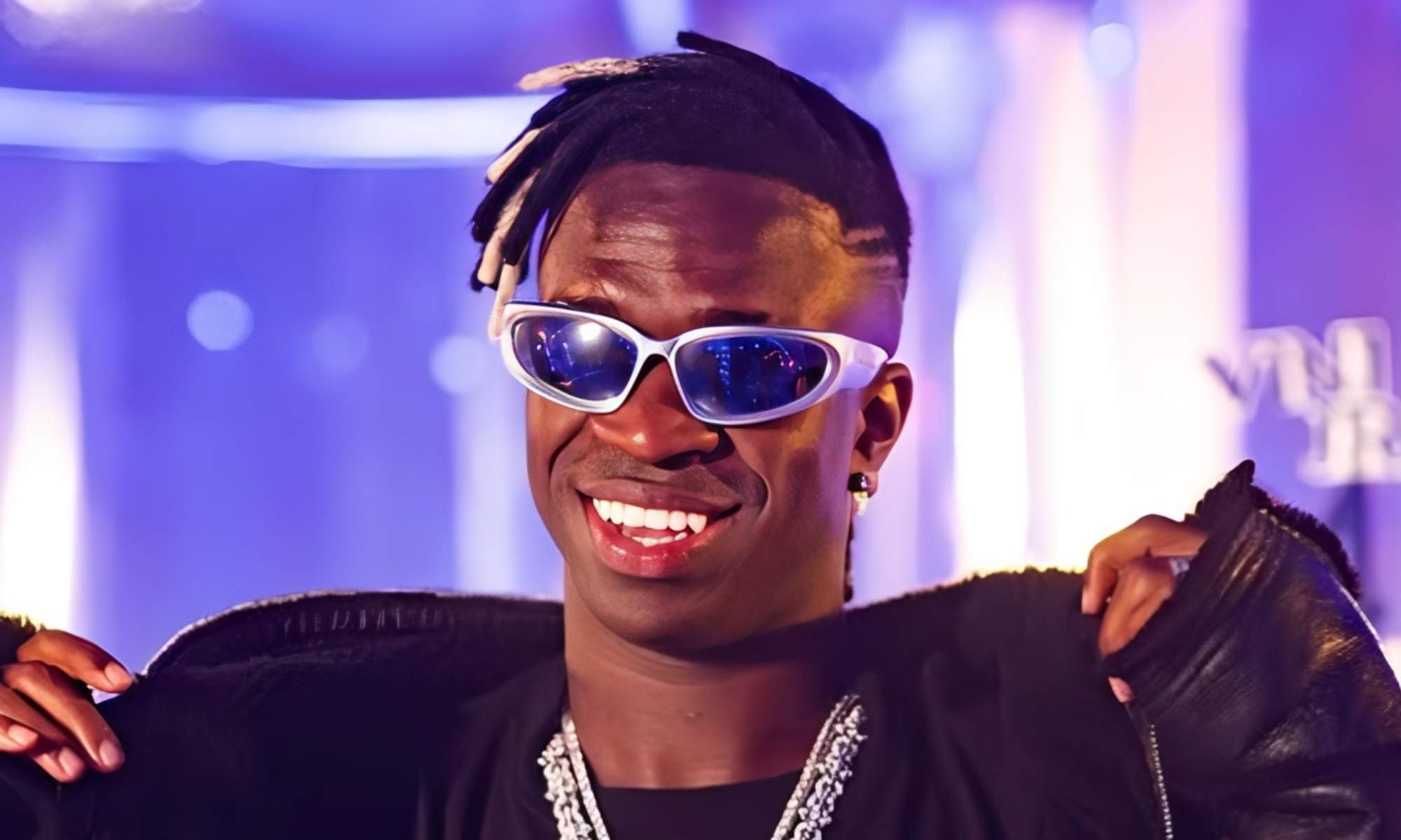 Vinicius disfrutó de uno de sus últimos cumpleaños en Amnesia Ibiza, la mejor discoteca del mundo