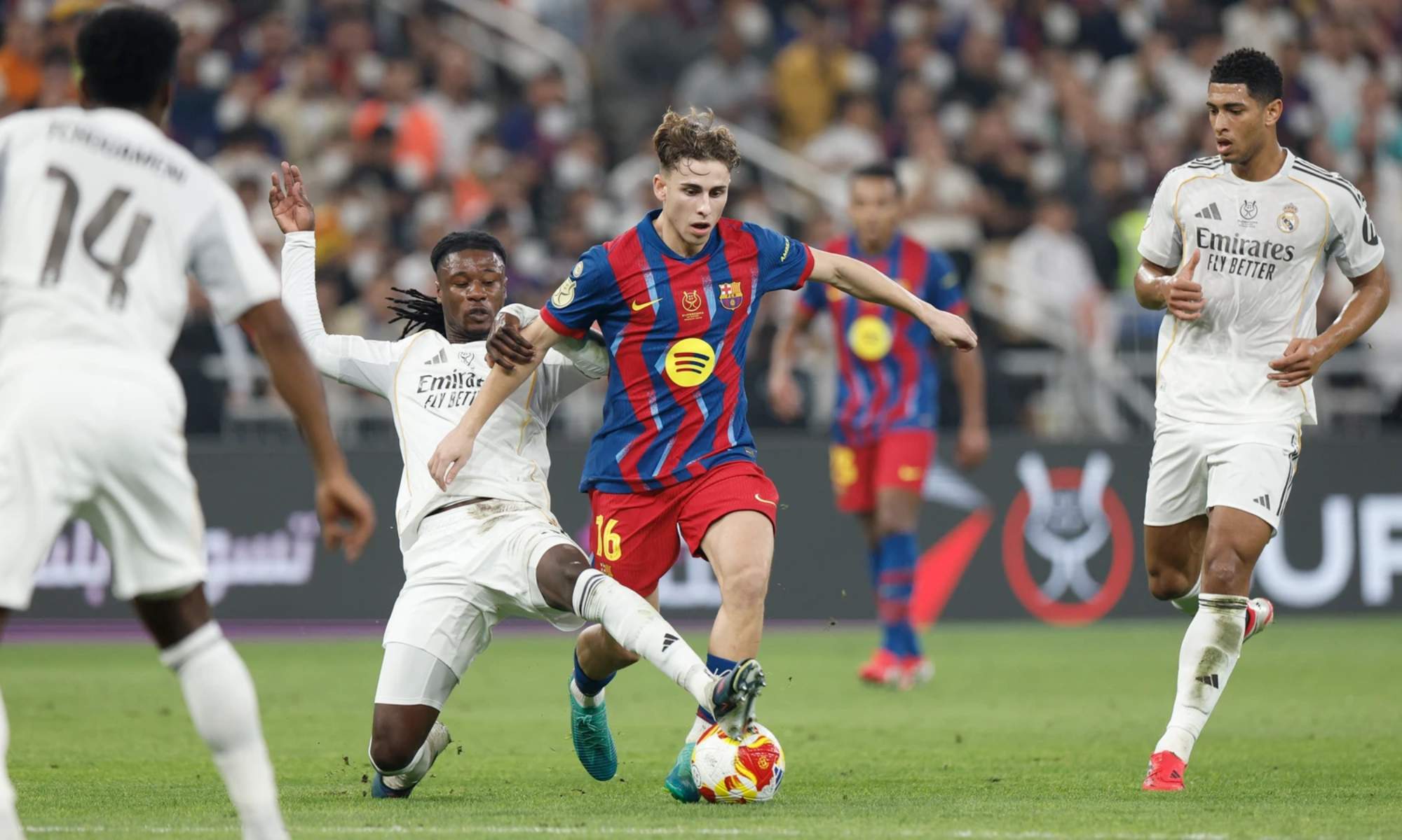 Fermín López, en un partido de esta temporada entre el Barcelona y el Real Madrid.