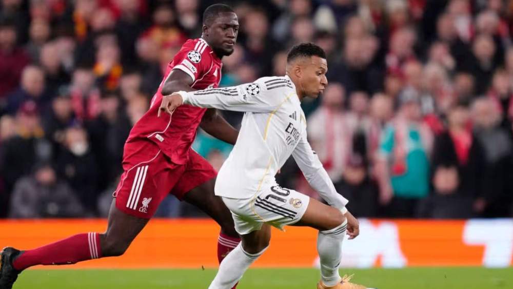 Ibrahima Konaté y Kylian Mbappé, en el partido de noviembre pasado entre el Liverpool y el Real Madrid en Anfield. Ibrahima Konaté y Kylian Mbappé, en el partido de noviembre pasado entre el Liverpool y el Real Madrid en Anfield.