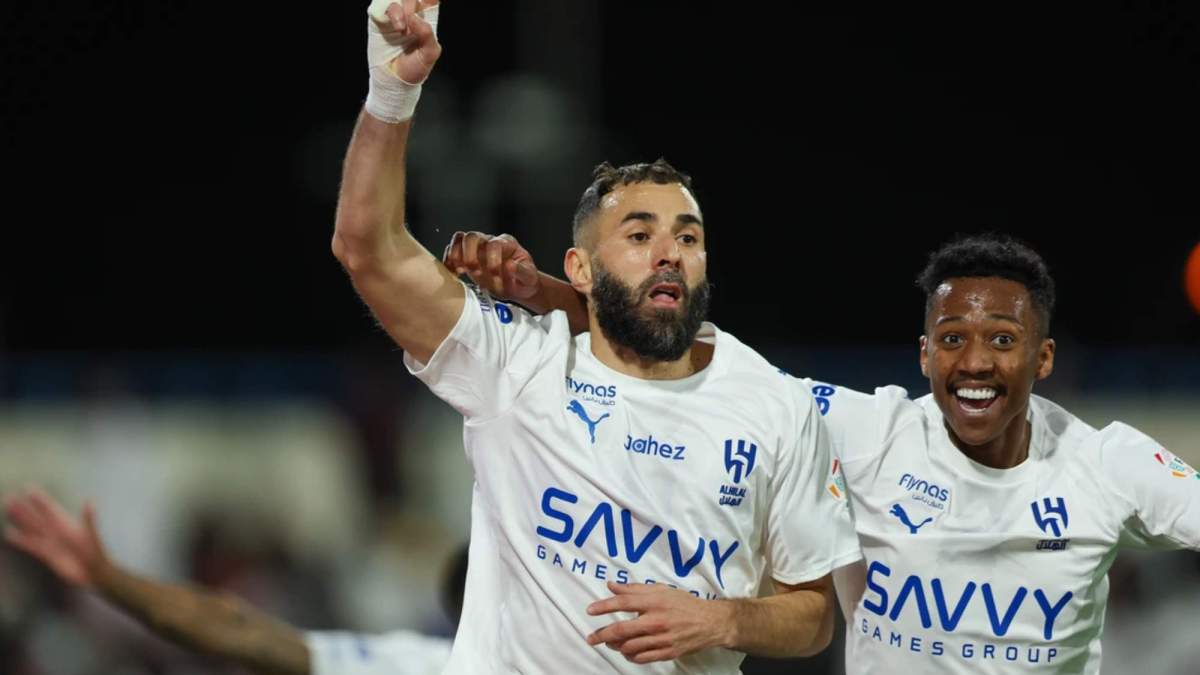 Karim Benzema, celebrando su primer 'hat-trick' con el Al-Hilal.