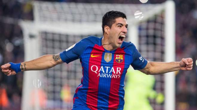 Luis Suárez celebrando un gol con el Barcelona.