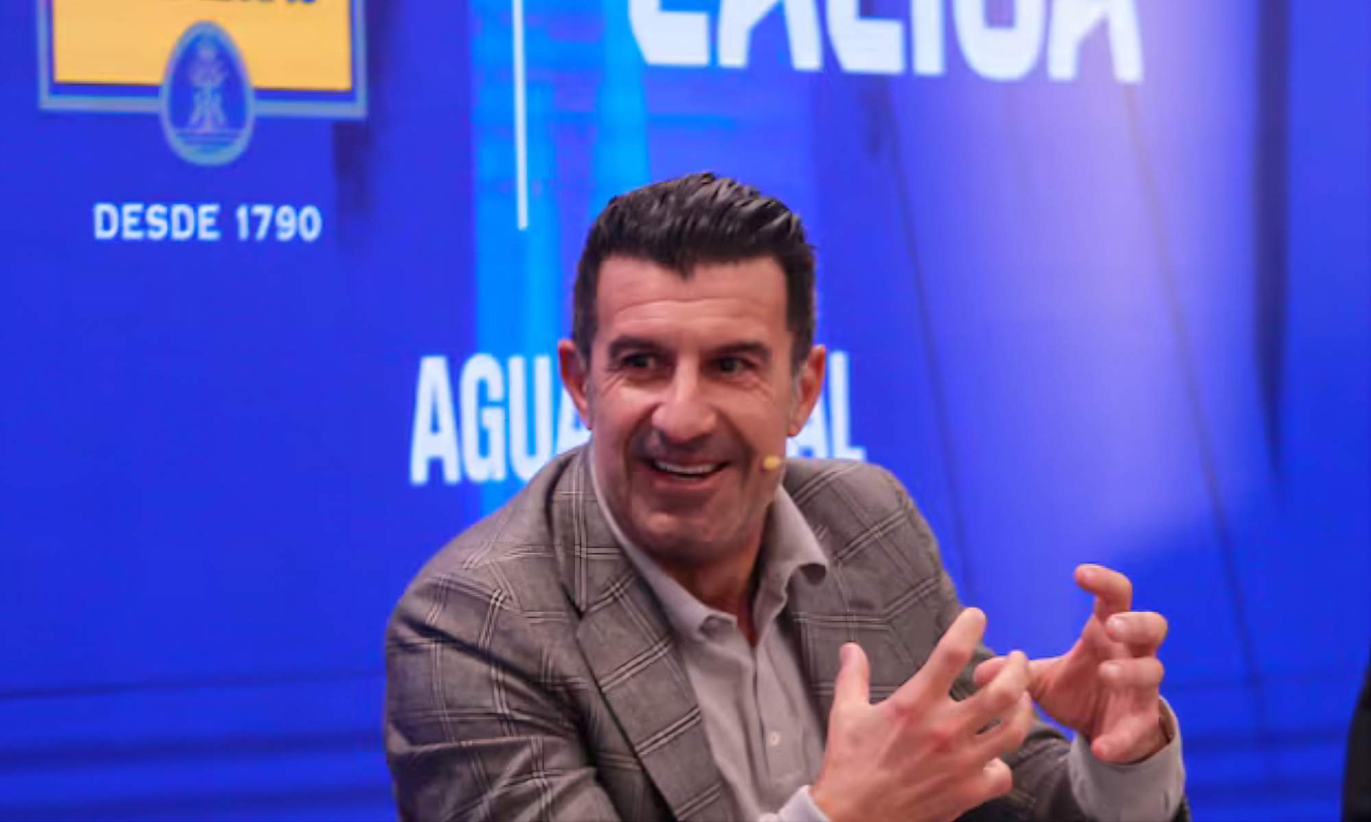 Luis Figo ha analizado la situación deportiva en la que se encuentra el Real Madrid, recomendando una mejor hidratación.
