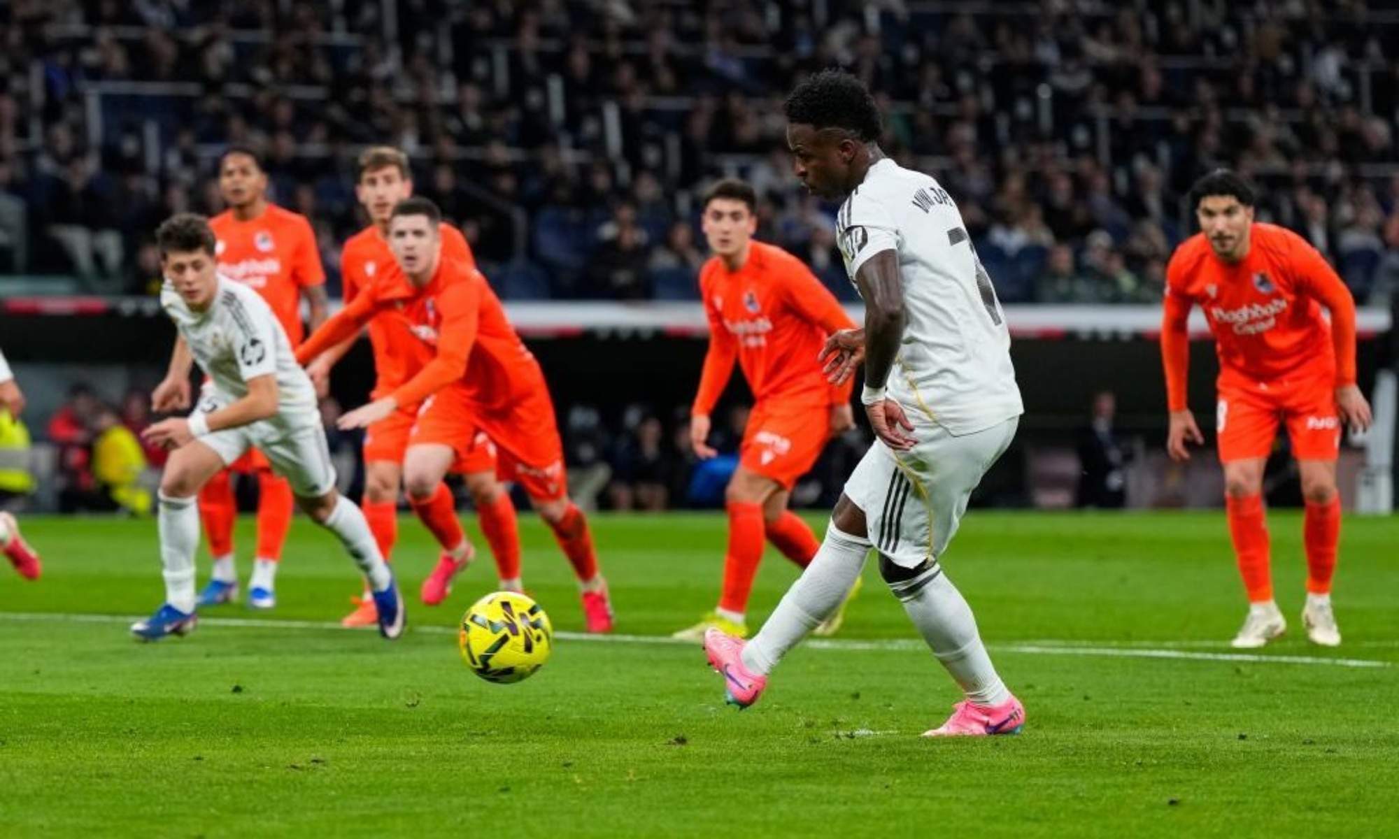 Radiografía del Real Madrid 3-1 Real Sociedad al descanso: Vinicius está desatado