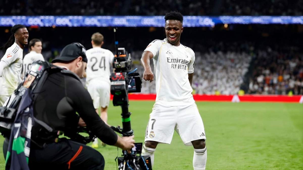 Vinicius Junior, celebrando su 'doblete' ante la Real Sociedad.