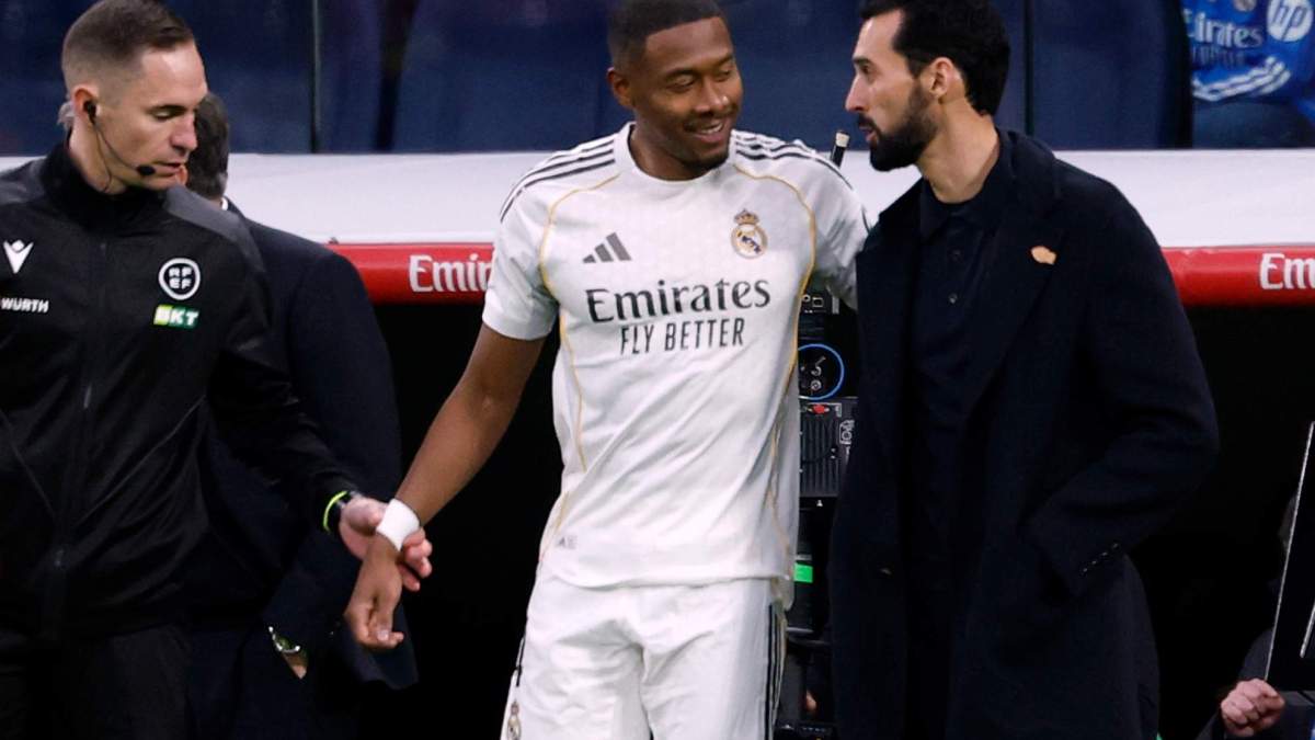 Alaba con Arbeloa durante un partido del Real Madrid