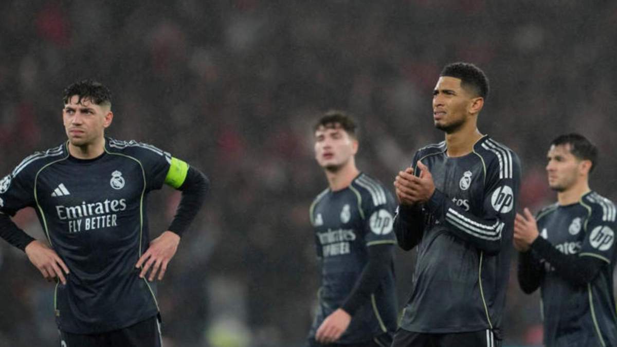 Jugadores del Real Madrid tras perder ante el Benfica