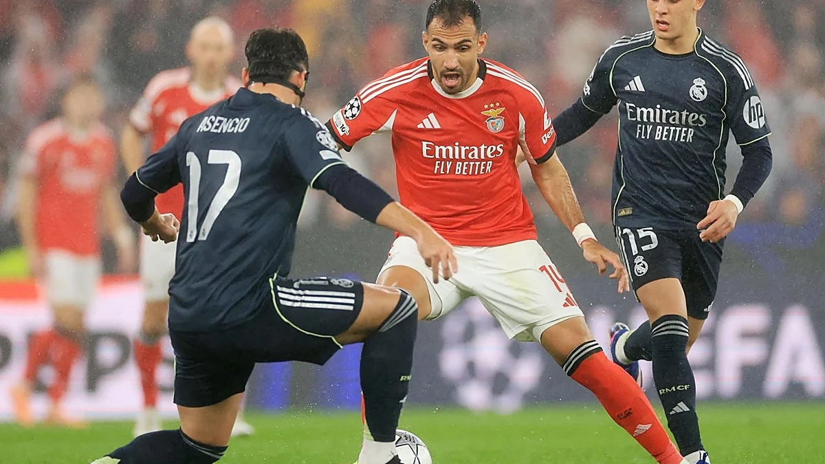 Asencio y Arda durante el último Benfica - Real Madrid.