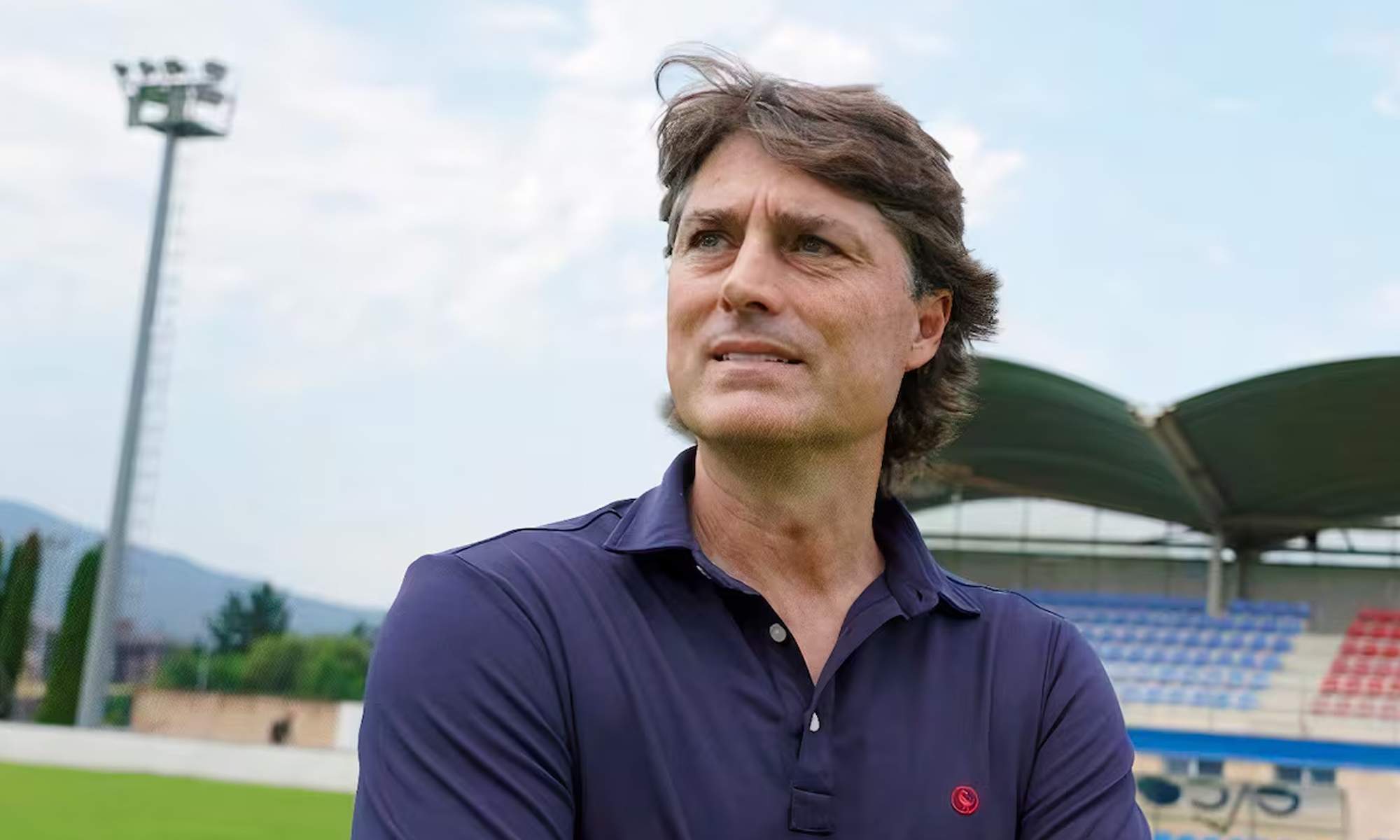 Julen Guerrero concediendo una entrevista.