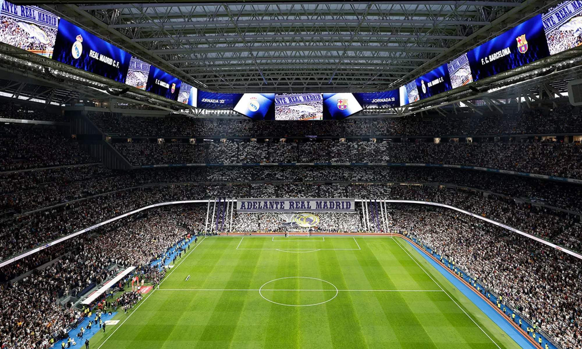 El estadio Santiago Bernabéu acaba de recibir otra distinción que le deja como el referente absoluto en el sector. El estadio Santiago Bernabéu acaba de recibir otra distinción que le deja como el referente absoluto en el sector.