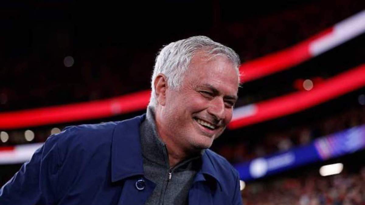 José Mourinho durante el Benfica Real Madrid