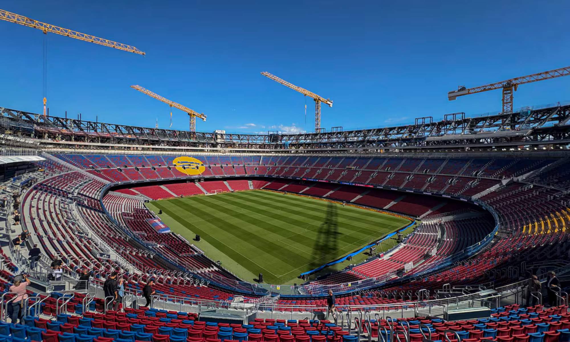 El nuevo Camp Nou sigue trayendo cola en el barcelonismo.