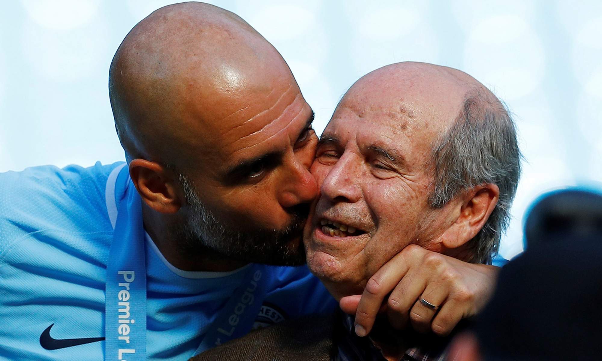 Padre de Guardiola, sobre su infancia: "Aquí en casa siempre le llamamos José, nada de Pep. Un día le dijo a su madre que en casa debe ser así"
