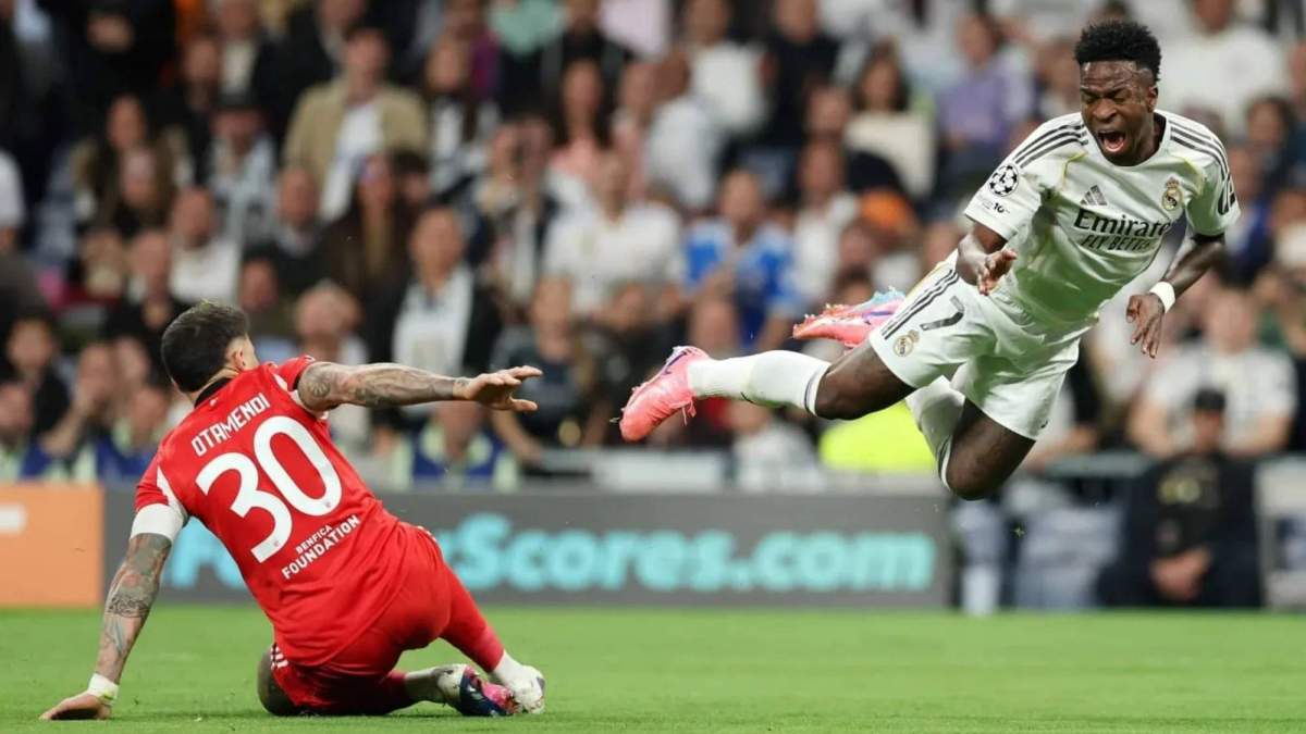 El posible penalti de Otamendi a Vinicius