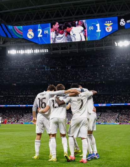 Jugadores del Real Madrid celebrando un gol. 