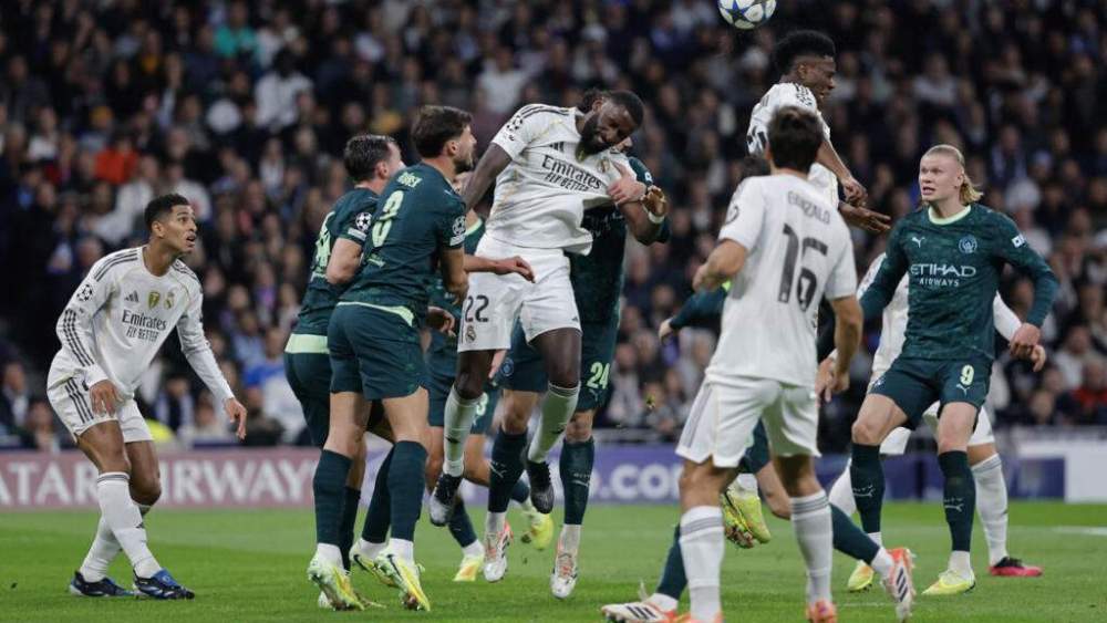 El Real Madrid enfrentándose al Manchester City en la fase de grupos de la Champions League. El Real Madrid enfrentándose al Manchester City en la fase de grupos de la Champions League.