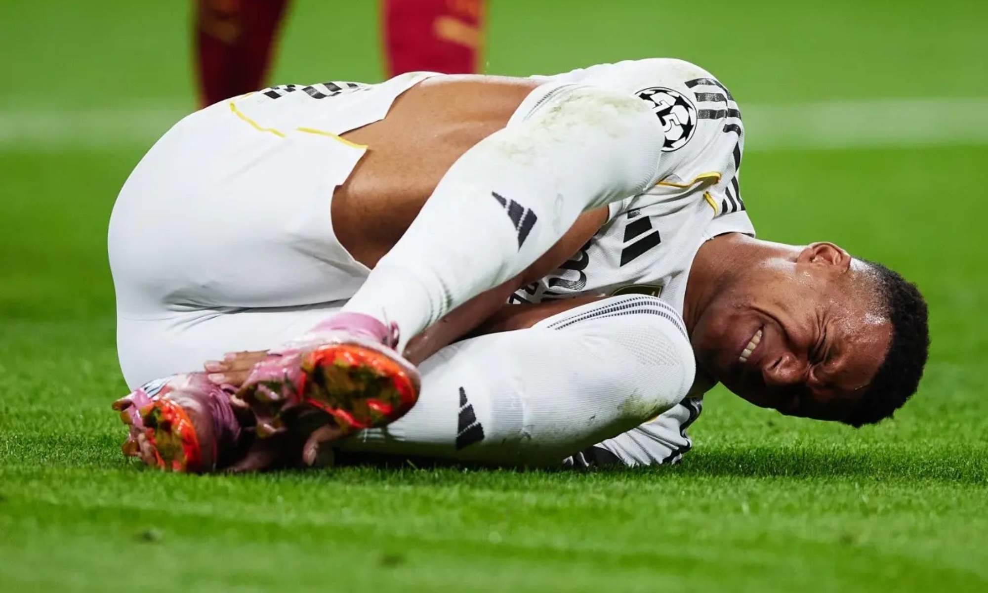 José Félix Díaz, periodista: "Mbappé no se quiere operar de la rodilla y está buscando una alternativa conservadora"