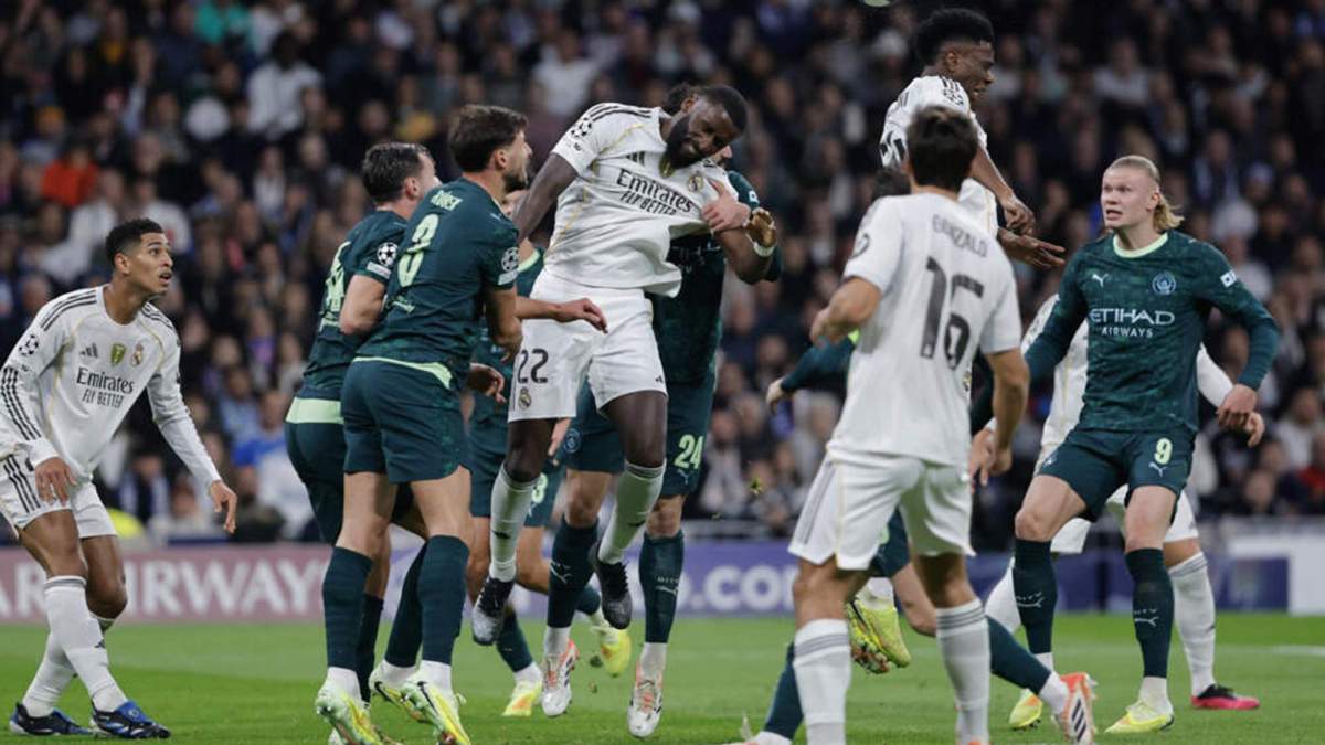 Una foto del Real Madrid - Manchester City de la fase de grupos. 