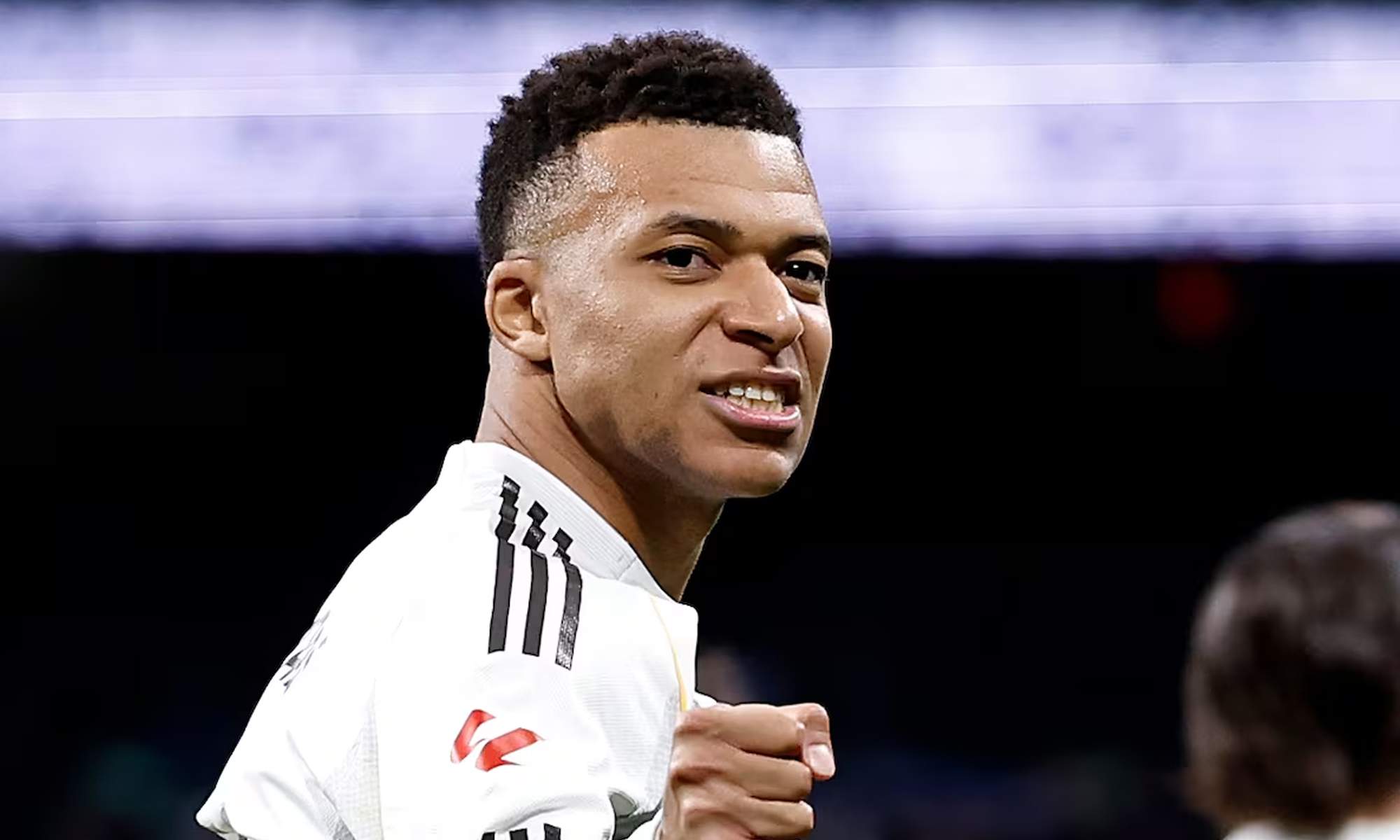 Kylian Mbappé celebrando un gol con el Real Madrid.