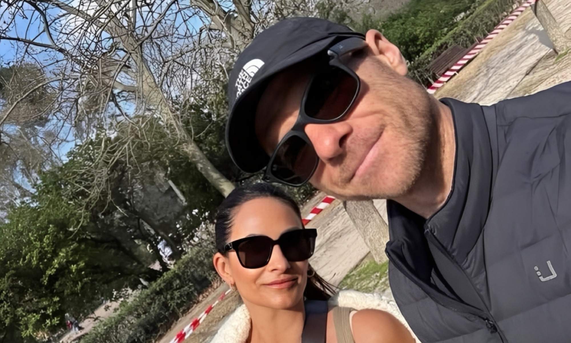 Xabi Alonso y Nagore Aramburu pasean por Madrid