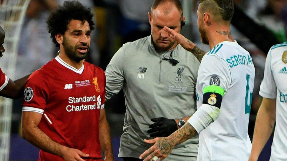 Mo Salah abandonó lesionado la final de la UEFA Champions League de 2018