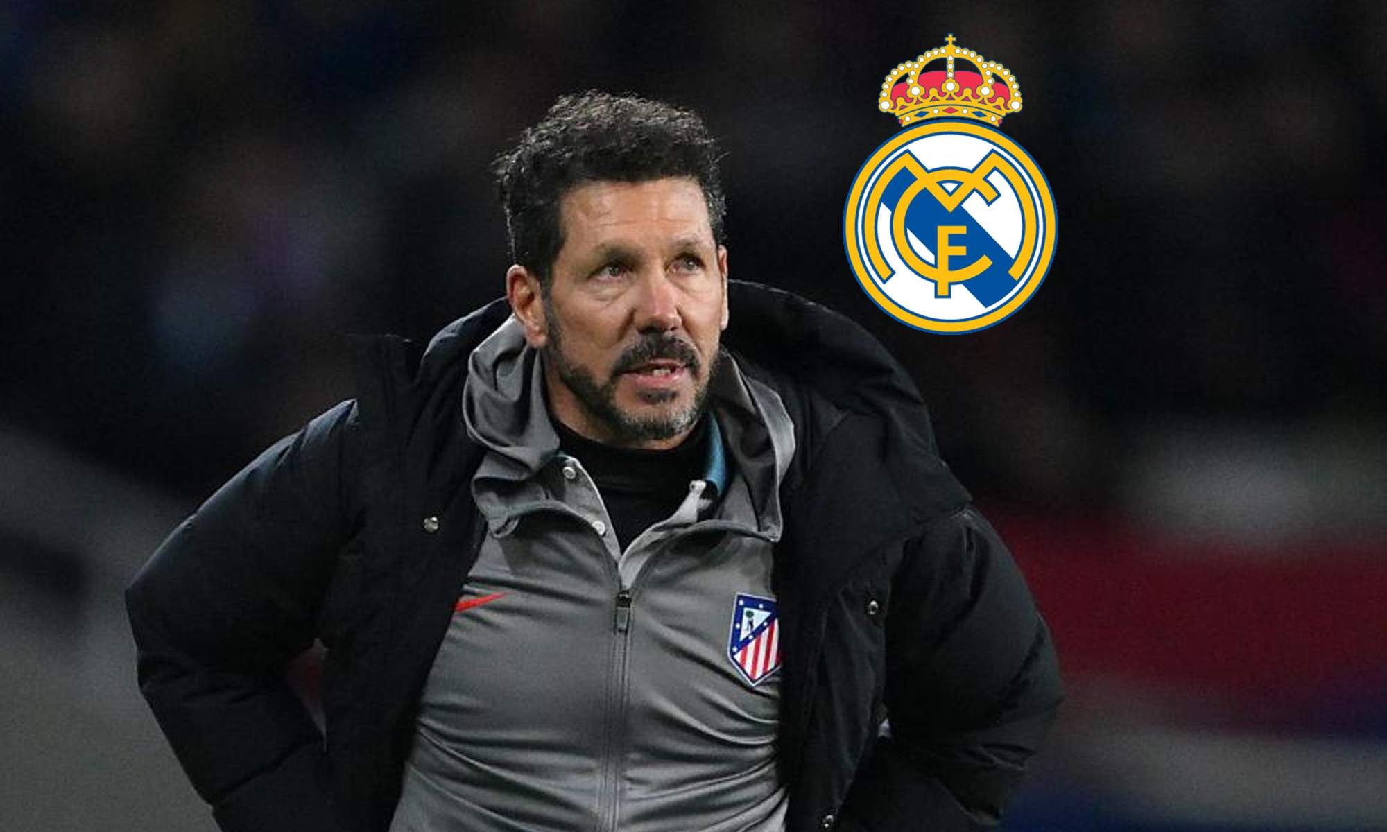 El Cholo Simeone y el escudo del Real Madrid.