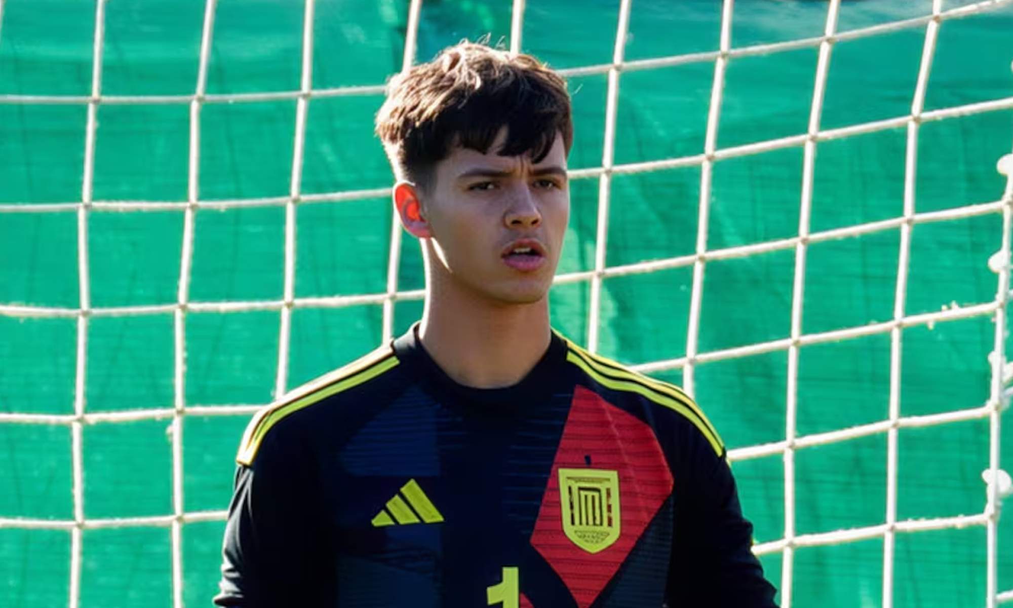 Izan Ramírez jugando un partido con España.