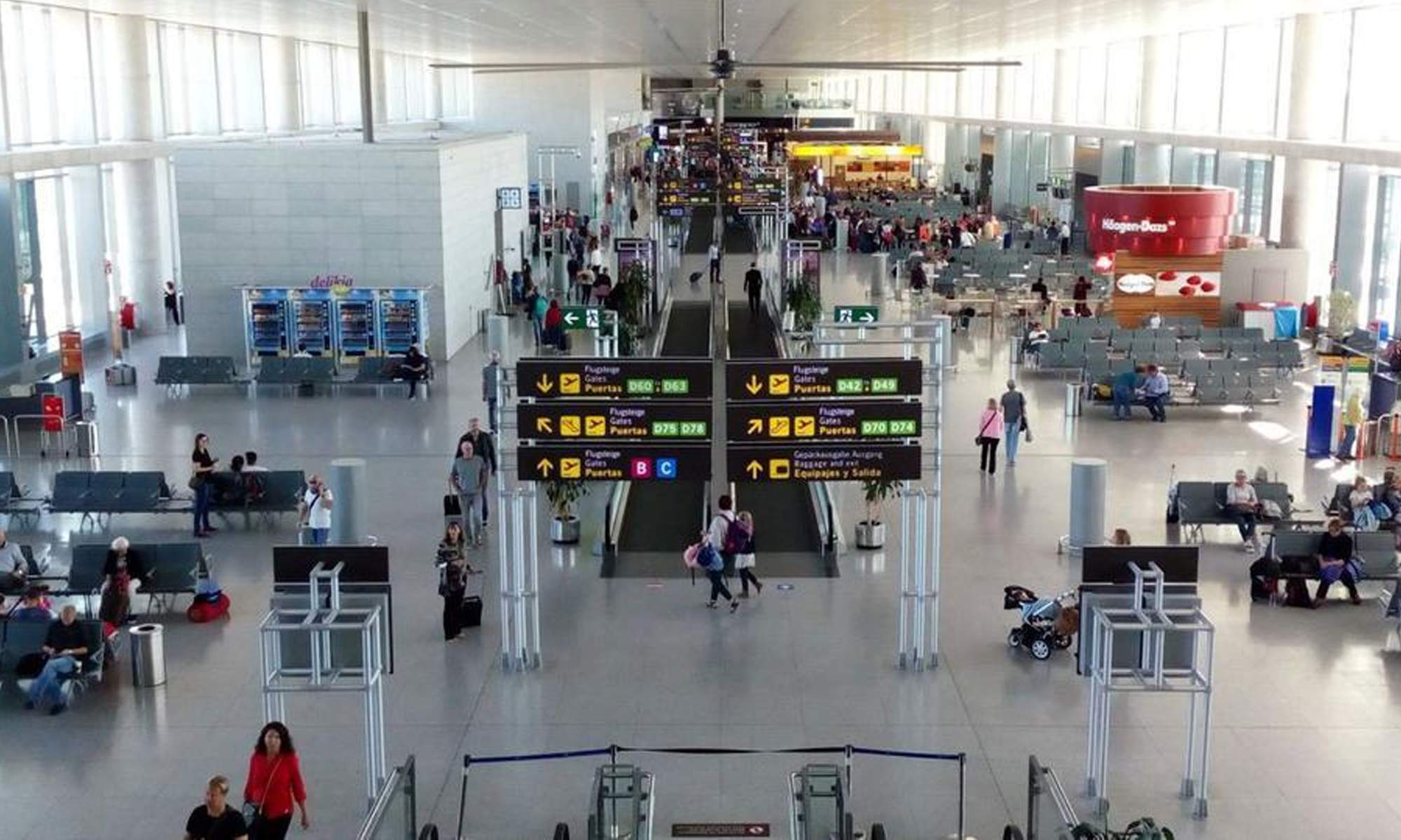 El aeropuerto de Málaga-Costa del Sol desde el interior. 
