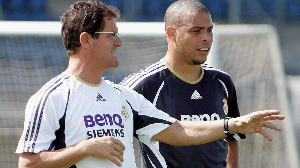 Fabio Capello y Ronaldo Nazario en un entrenamiento del Real Madrid. 