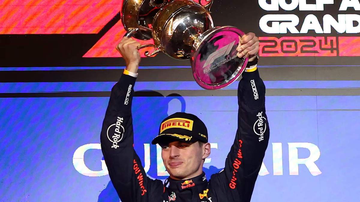 Max Verstappen, en la victoria de una carrera durante el campeonato de 2024.