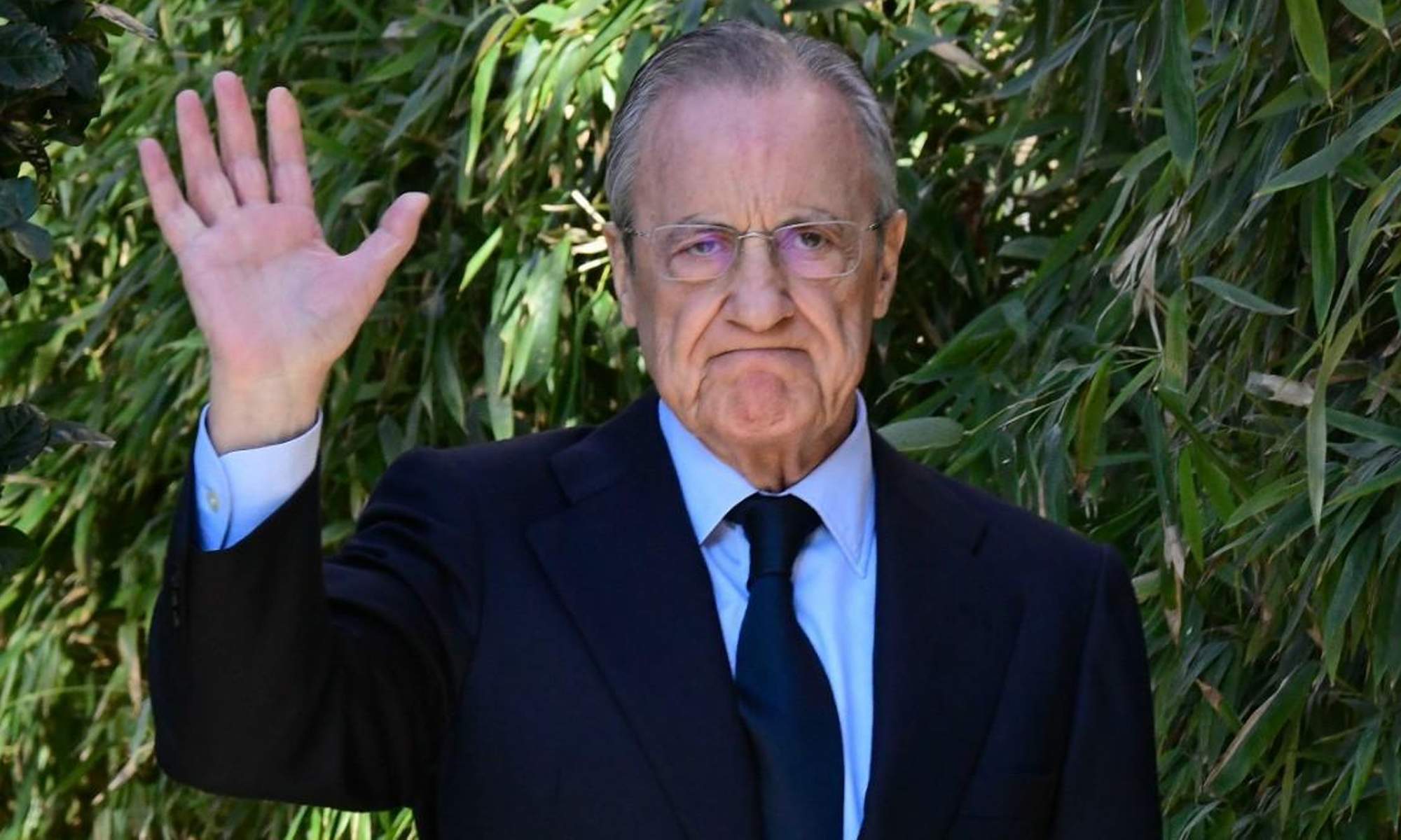 Florentino Pérez con rostro serio. 