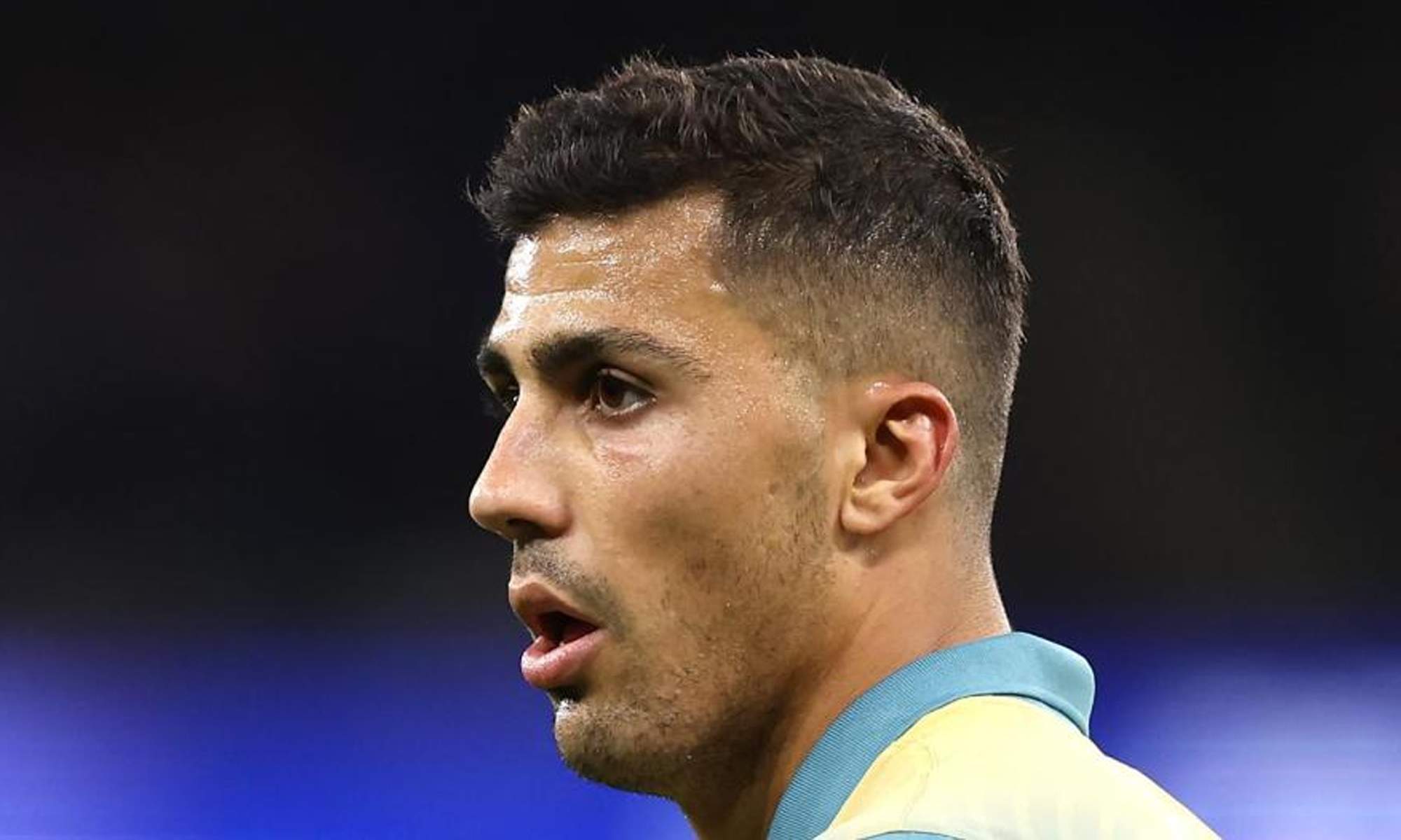 Rodri Hernández en un partido con el Manchester City. 