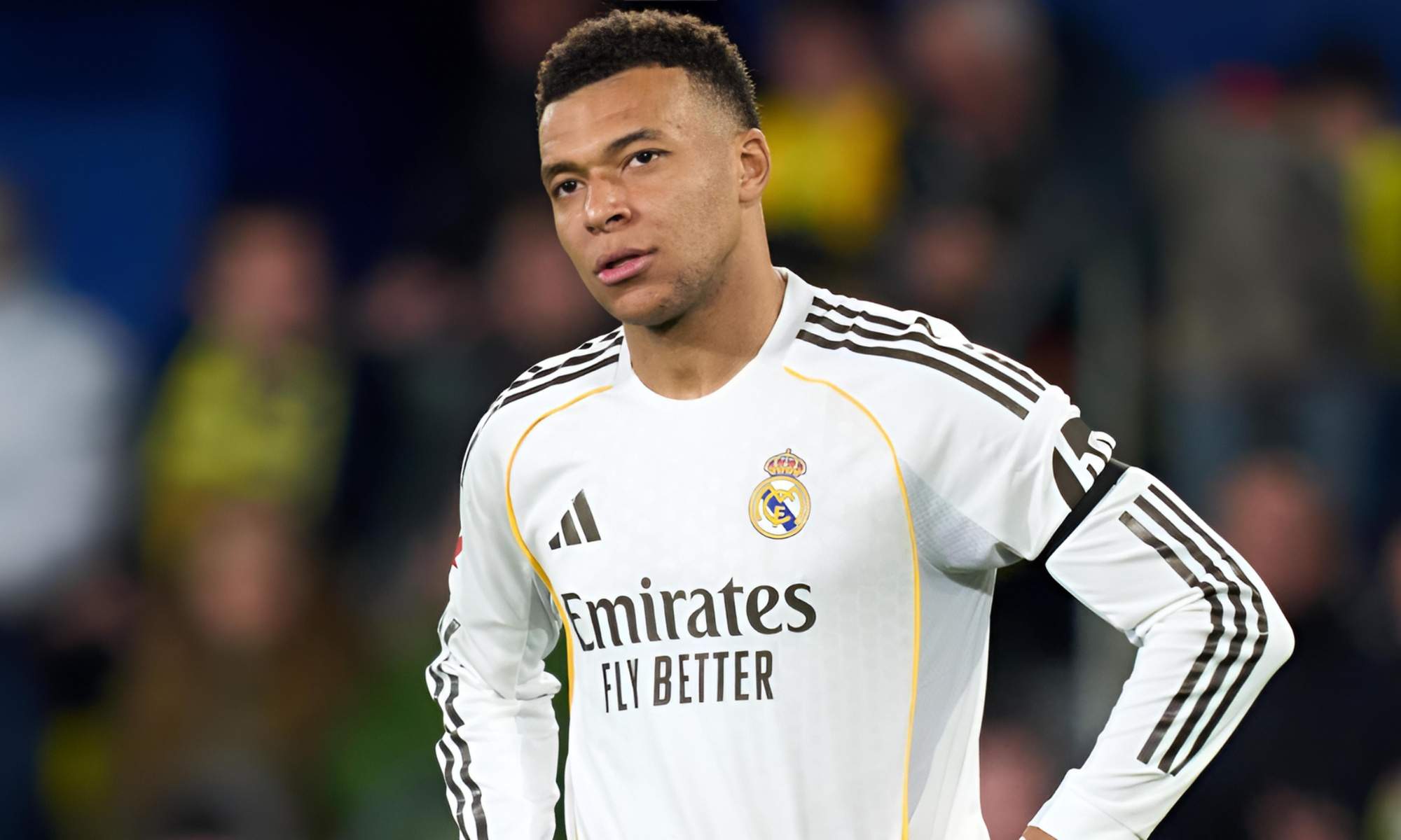 Mbappé supera las pruebas médicas y viaja a Manchester, pero Arbeloa no quiere asumir riesgos y será suplente salvo giro radical 