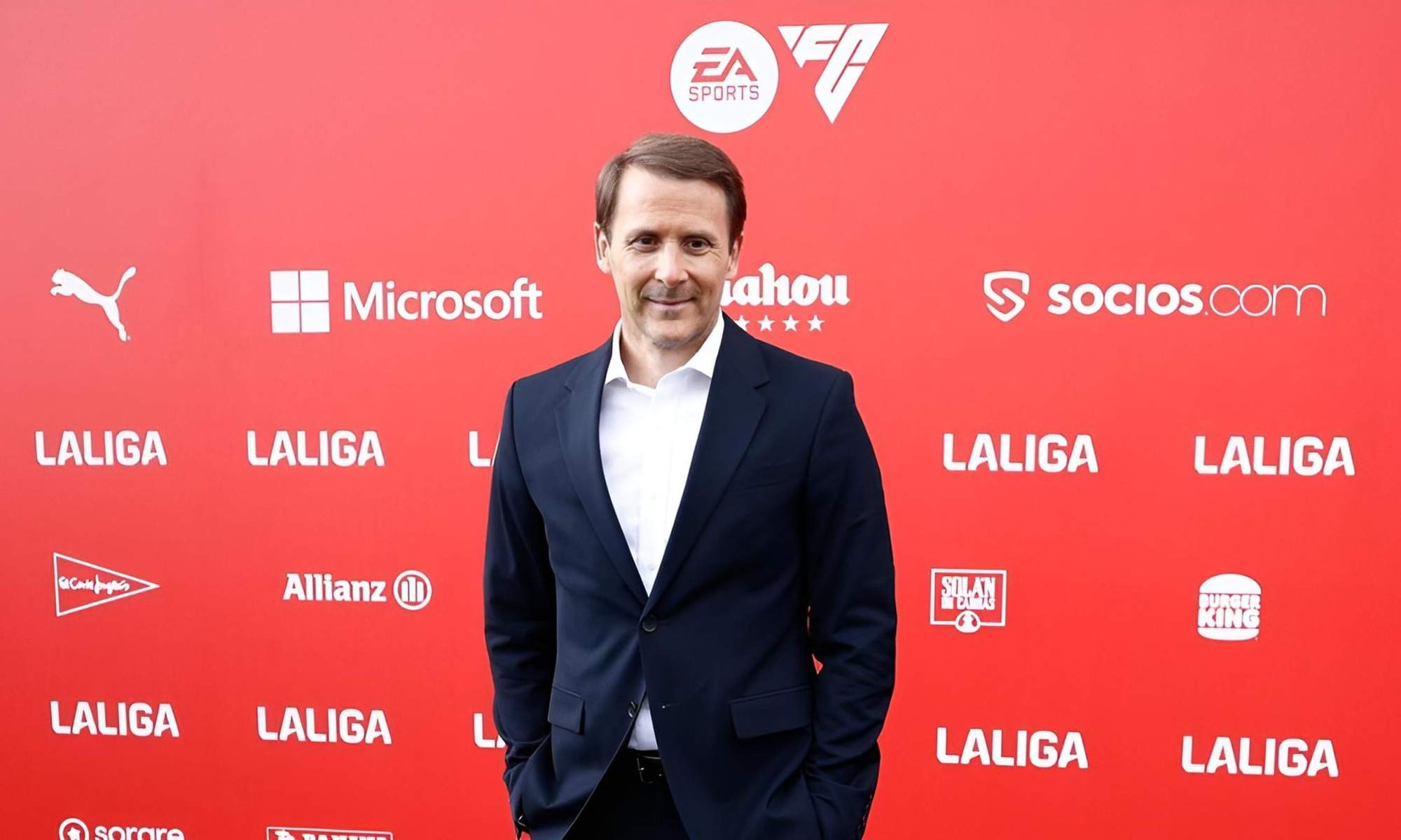 Gaizka Mendieta (51), exfutbolista del Barcelona, sobre sus inversiones: "Al contrario que los coches, decidí comprar un avión privado para alquilarlo 4 o 5 años y con su venta gané dinero"