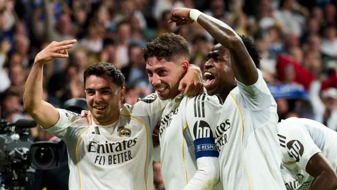 Jugadores del Real Madrid celebrando su gol contra el Manchester City. 