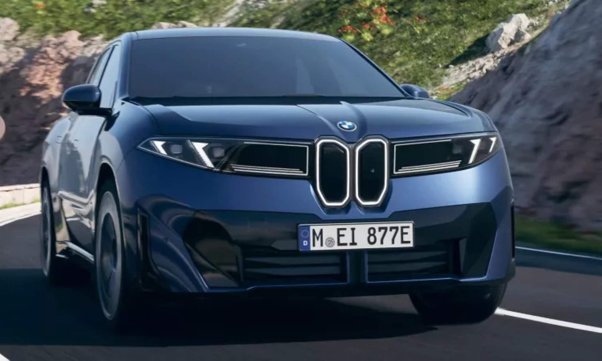 Este es el nuevo coche que escoltará al autobús del Real Madrid en cada partido