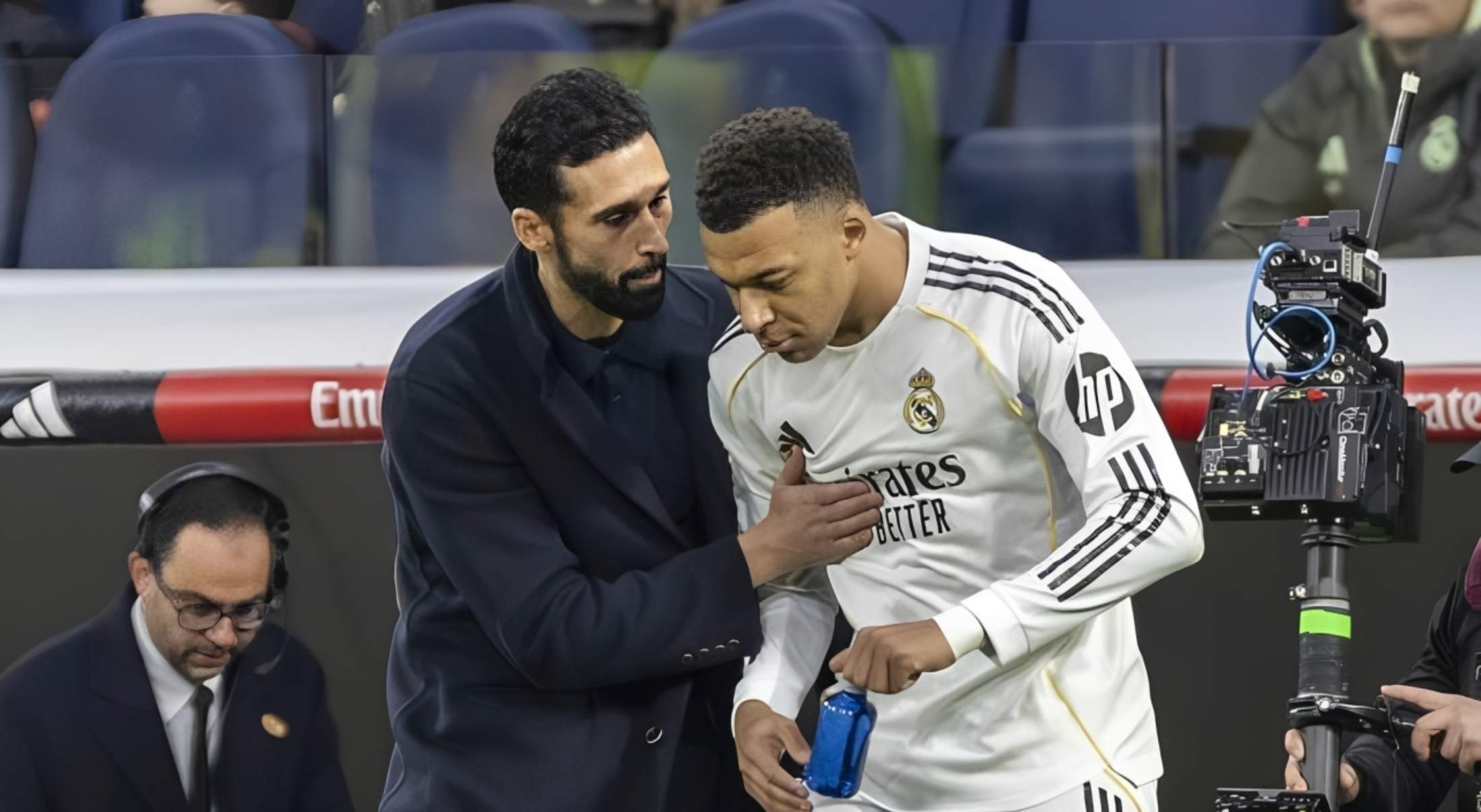 Bernard Lions ataca a Arbeloa por la situación de Mbappé