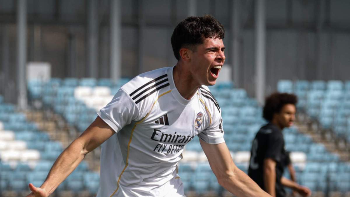 Jacobo celebrando el 1 1