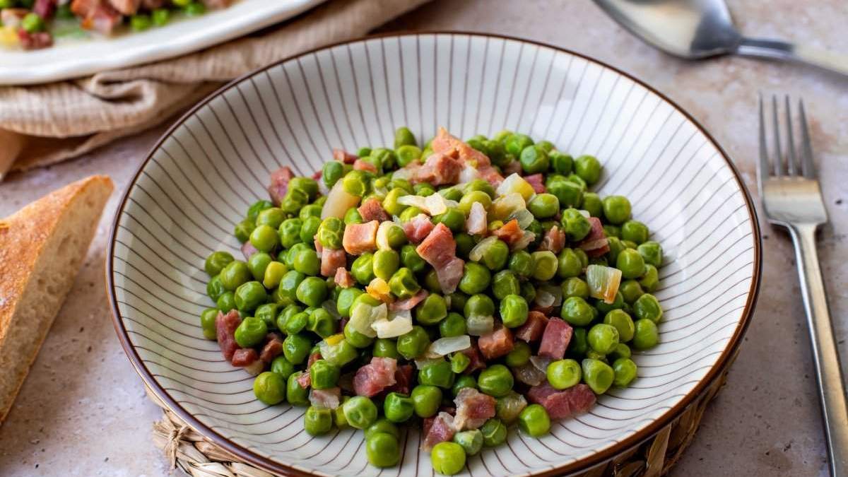 Guisantes con jamón
