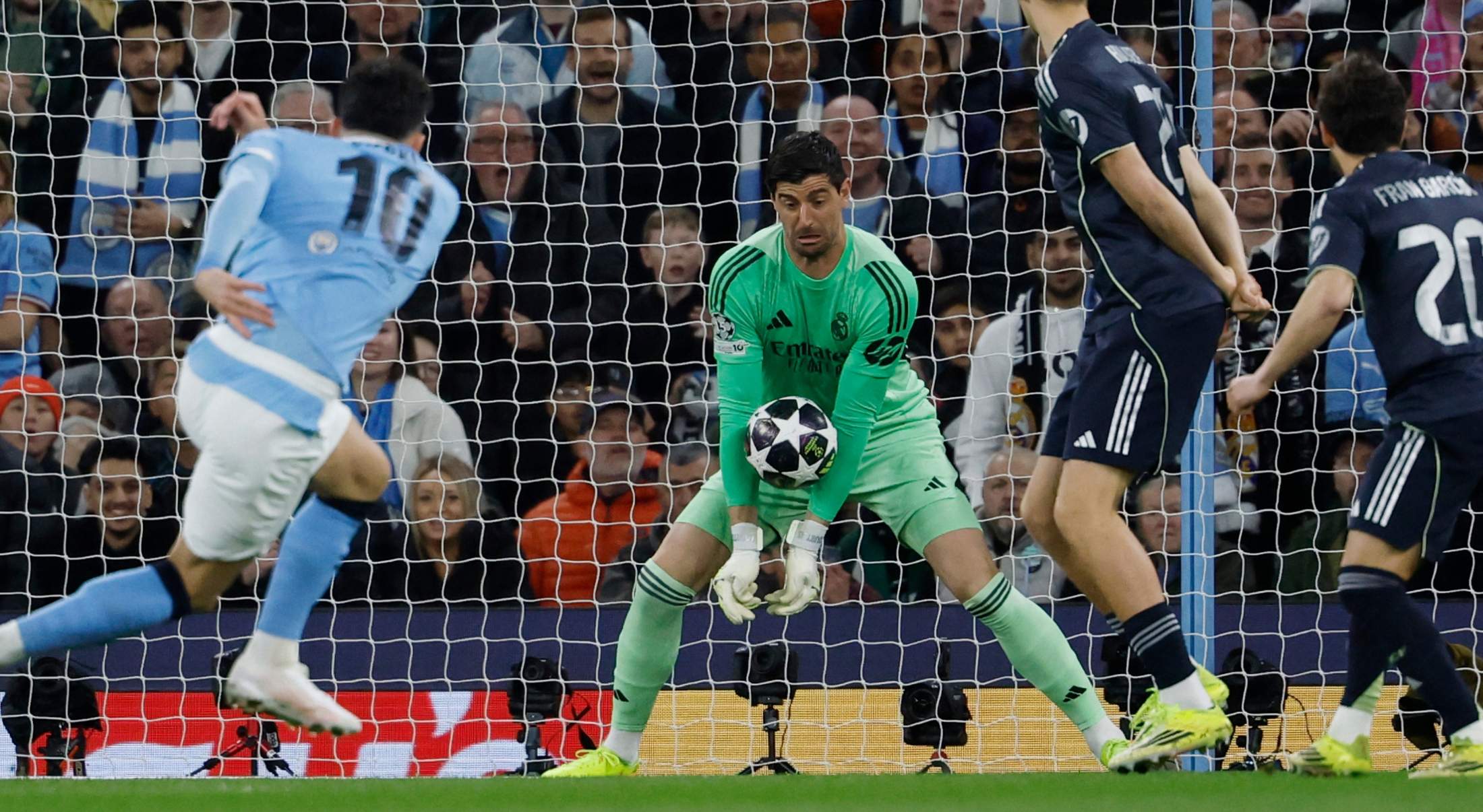 La UEFA se olvida de Courtois y Lamine Yamal en el once ideal