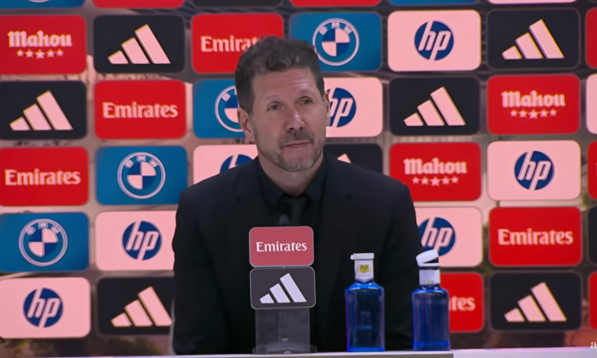 Simeone no raja del árbitro tras perer ante el Real Madrid