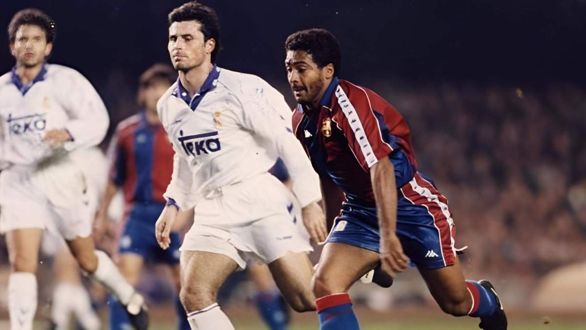 Romario durante un Clásico Barça - Real Madrid